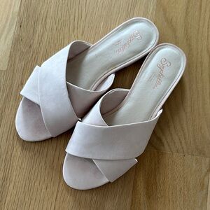Seychelles Pale Pink Crisscross Slide Mules